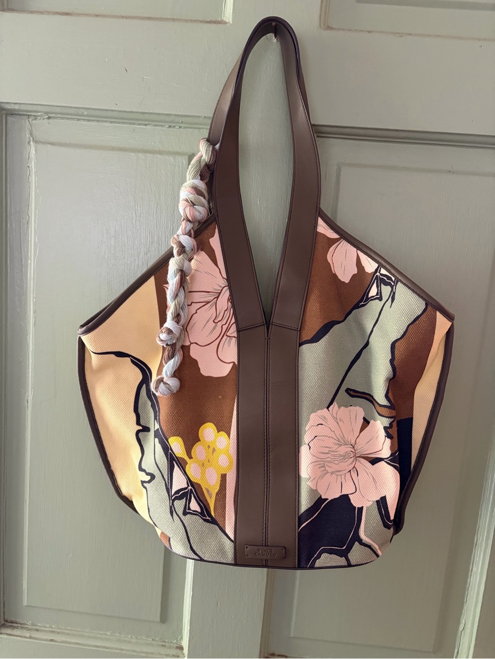 VINCE CAMUTO Afina Canvas Tote